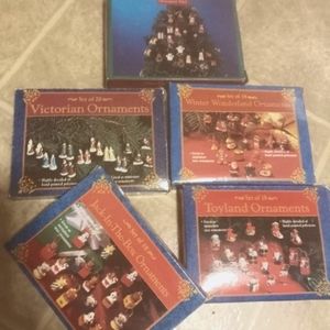 5 boxes of mini polystone ornaments